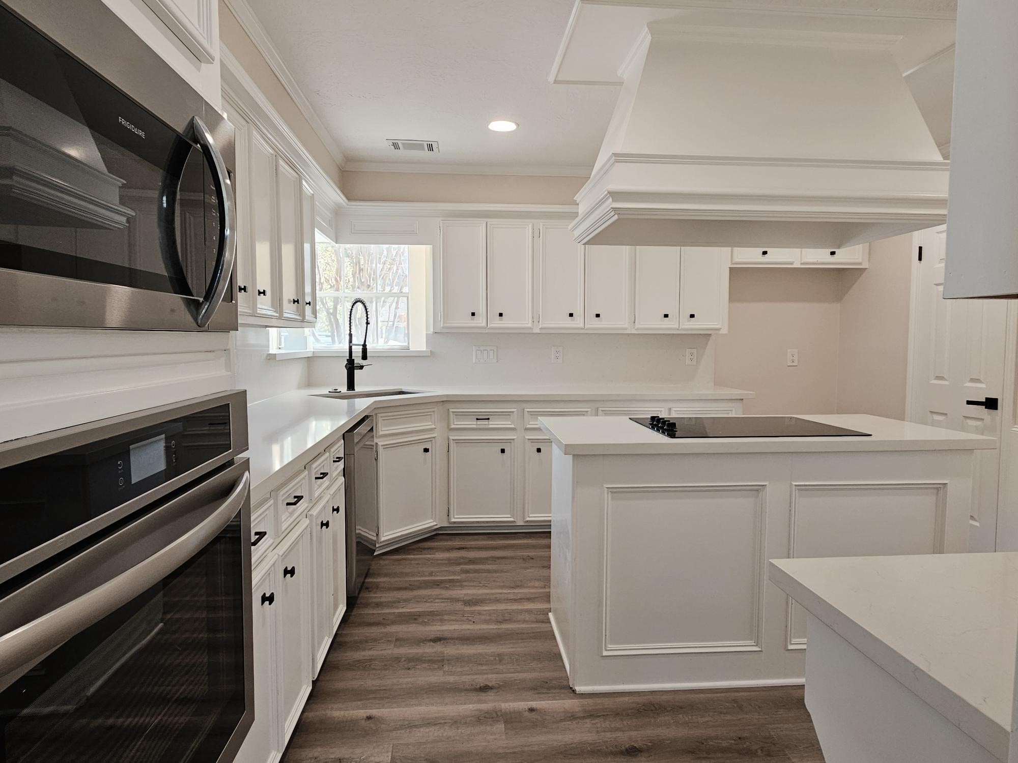 16627 Aldenham Place Spring, TX 77379 - Photo 7 of 27