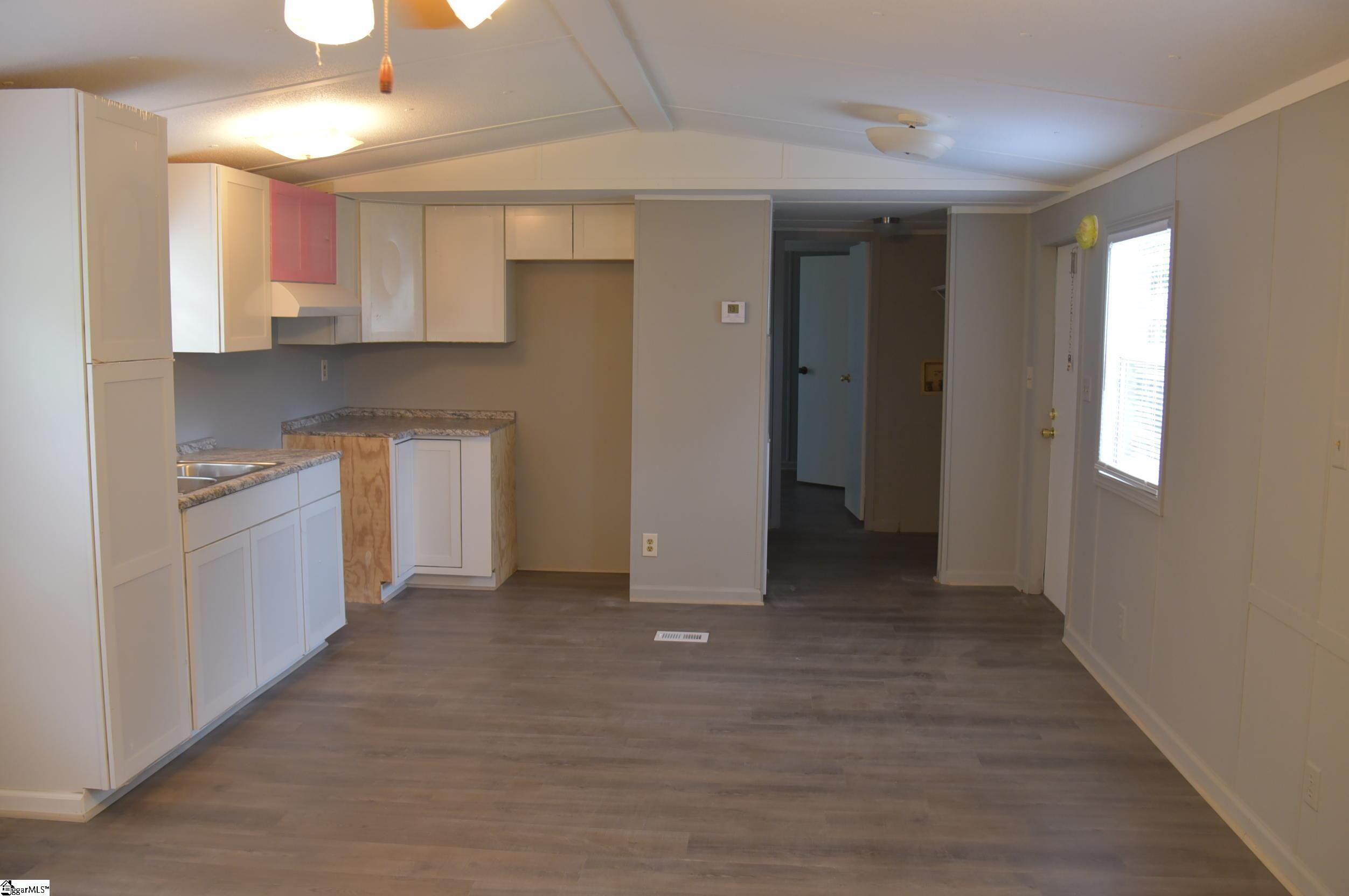 2743 East Tyger Bridge Road Greer, SC 29651 - Photo 13 of 28