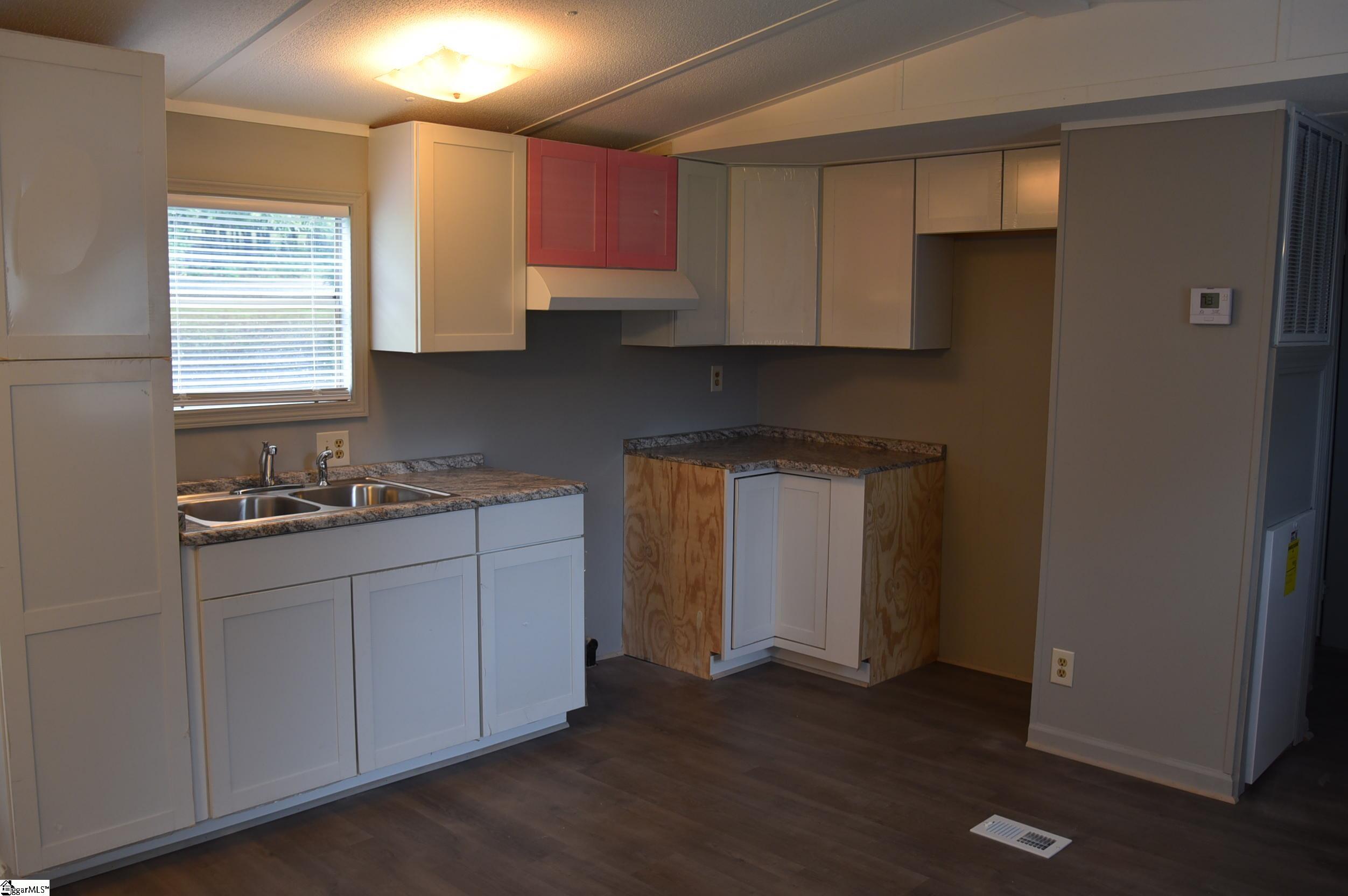 2743 East Tyger Bridge Road Greer, SC 29651 - Photo 15 of 28