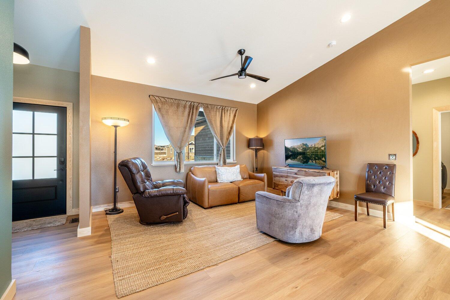 1458 Stone Rdg Dr. Ranchester, WY 82839 - Photo 5 of 52 4