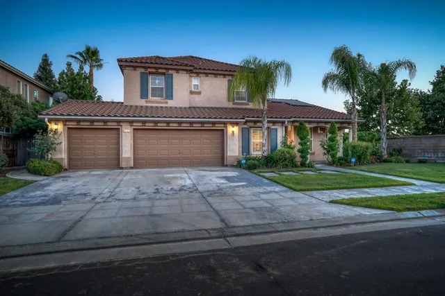 $849,000 | 3202 Everglade Avenue, Clovis, CA 93619