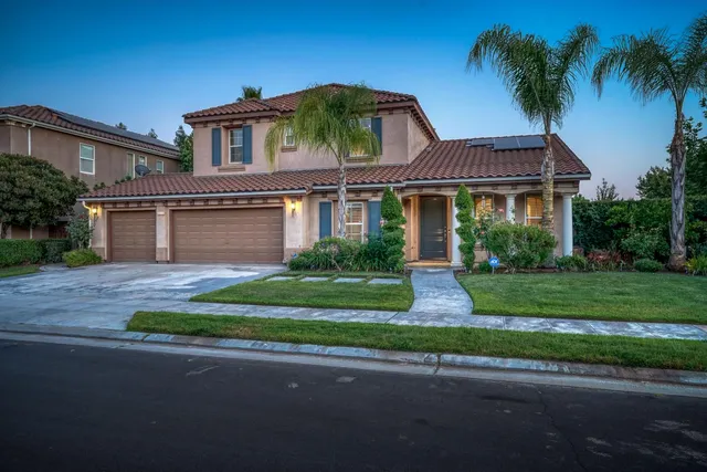 $849,000 | 3202 Everglade Avenue, Clovis, CA 93619