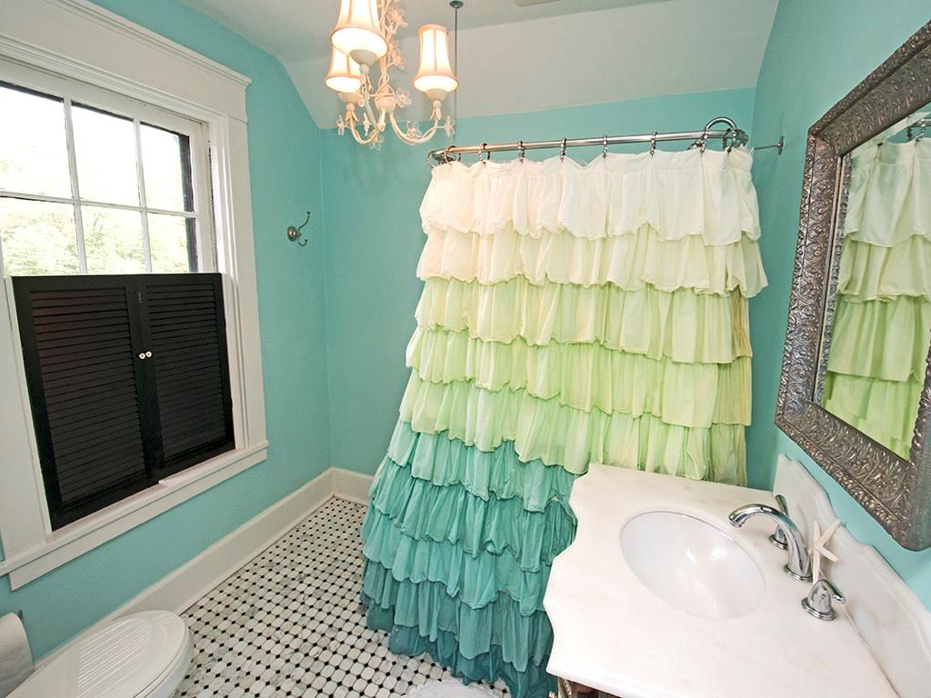 5906 Howe Street Pittsburgh, PA 15232 - Photo 16 of 25 Gallery Image 16