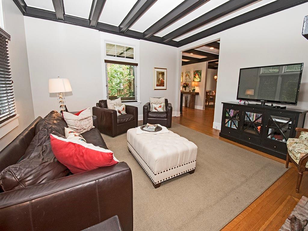 5906 Howe Street Pittsburgh, PA 15232 - Photo 7 of 25 Gallery Image 7