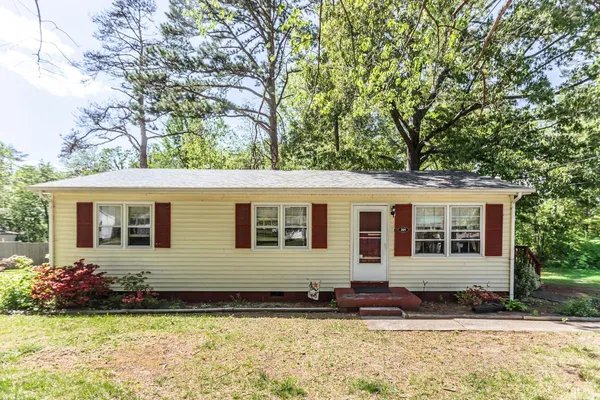 $150,000 | 205 Lombardy Street, Appomattox, VA 24522