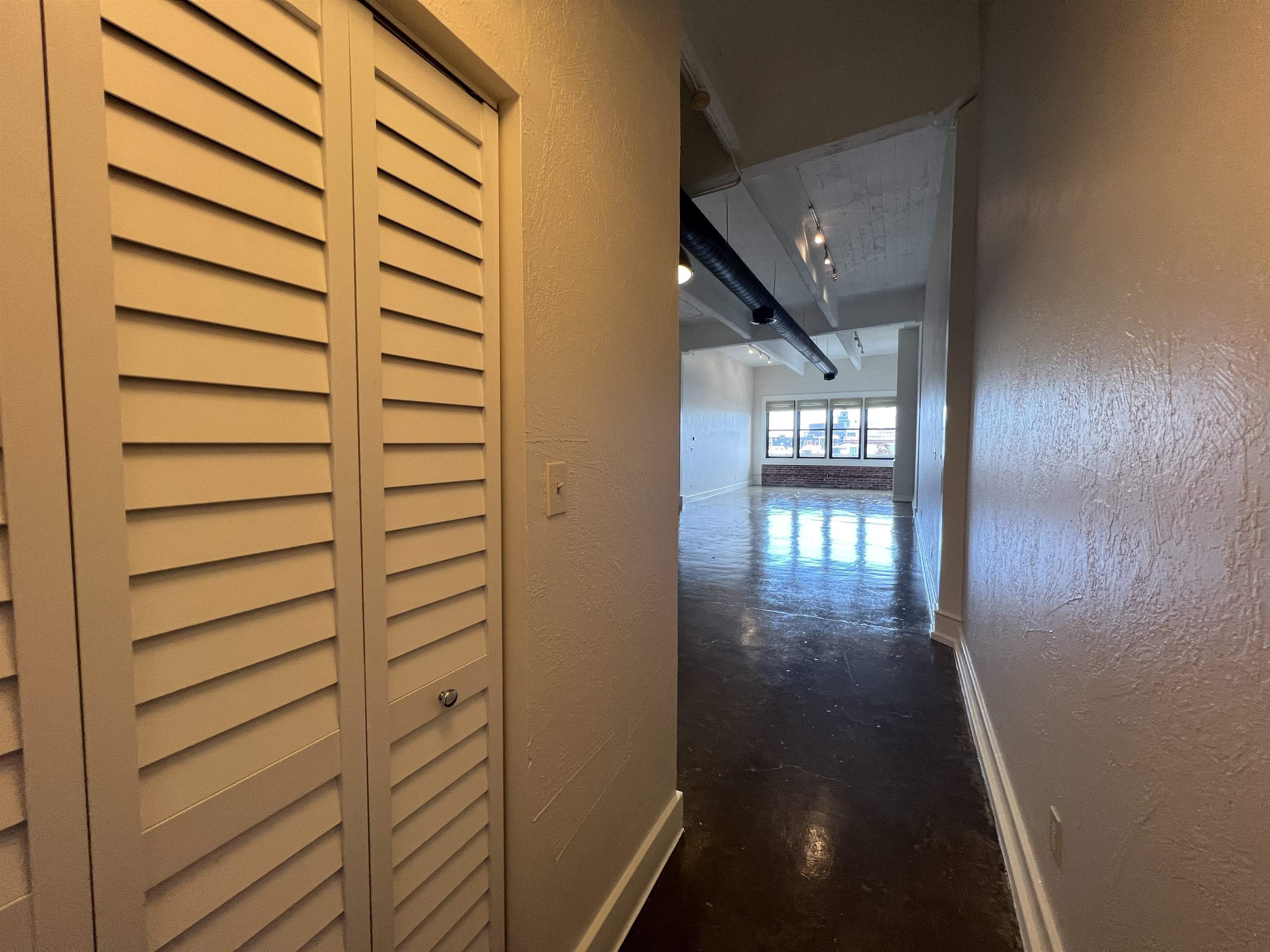 408 South Front Street, Unit 508 Memphis, TN 38103 - Photo 14 of 25