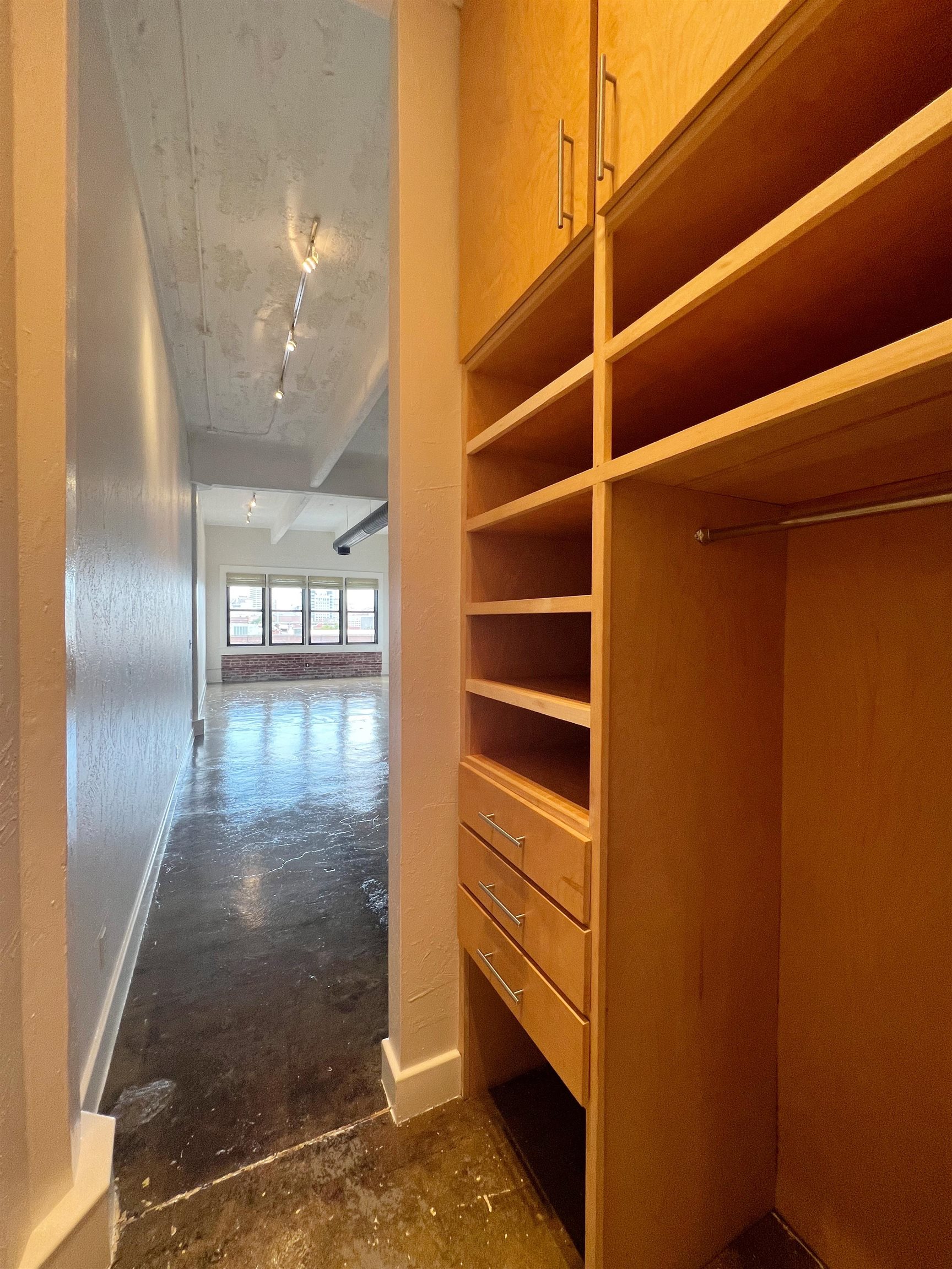 408 South Front Street, Unit 508 Memphis, TN 38103 - Photo 17 of 25