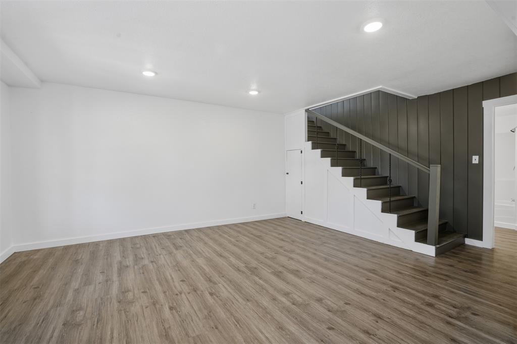 3148 Medlin Road East Mountain, TX 75645 - Photo 27 of 36 a view of entryway with wooden floor