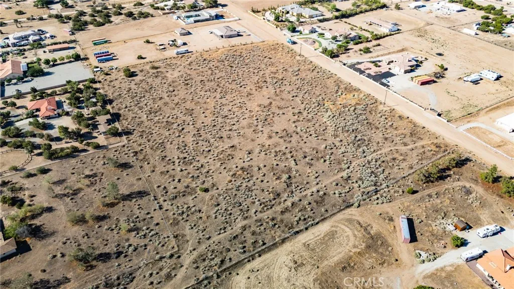 44 Christina Road Oak Hills, CA 92344 - Photo 17 of 20