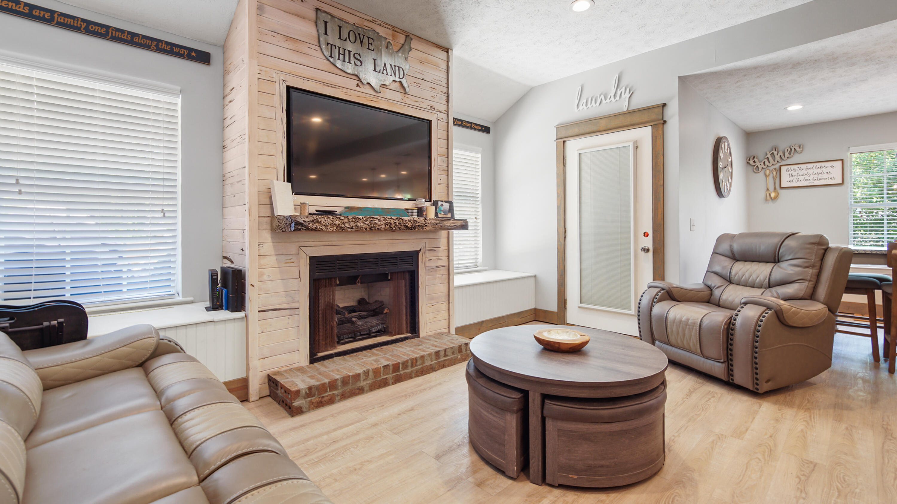 241 Mullet Drive Freeport, FL 32439 - Photo 6 of 61 DSC05039