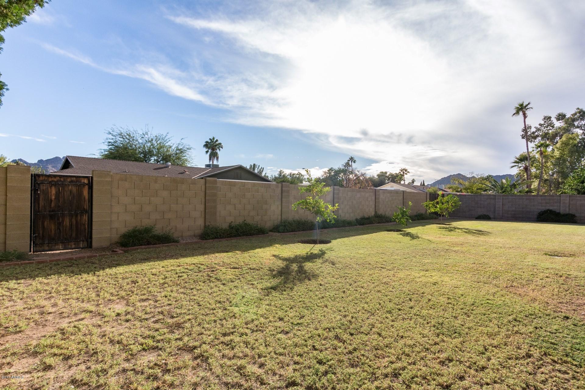 2935 East Cochise Road Phoenix, AZ 85028 - Photo 33 of 41 0036-Cochise (36)