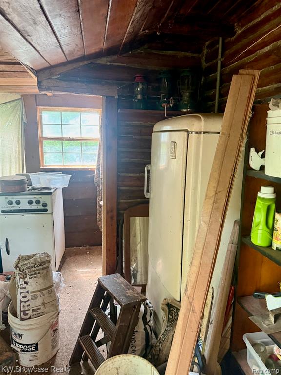 1340 Cauchy Road Mio, MI 48647 - Photo 4 of 27