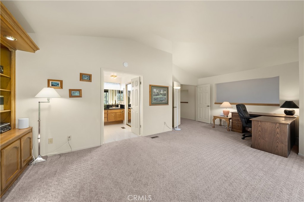 634 Riviera Circle Nipomo, CA 93444 - Photo 33 of 40 a view of a livingroom with furniture and storage