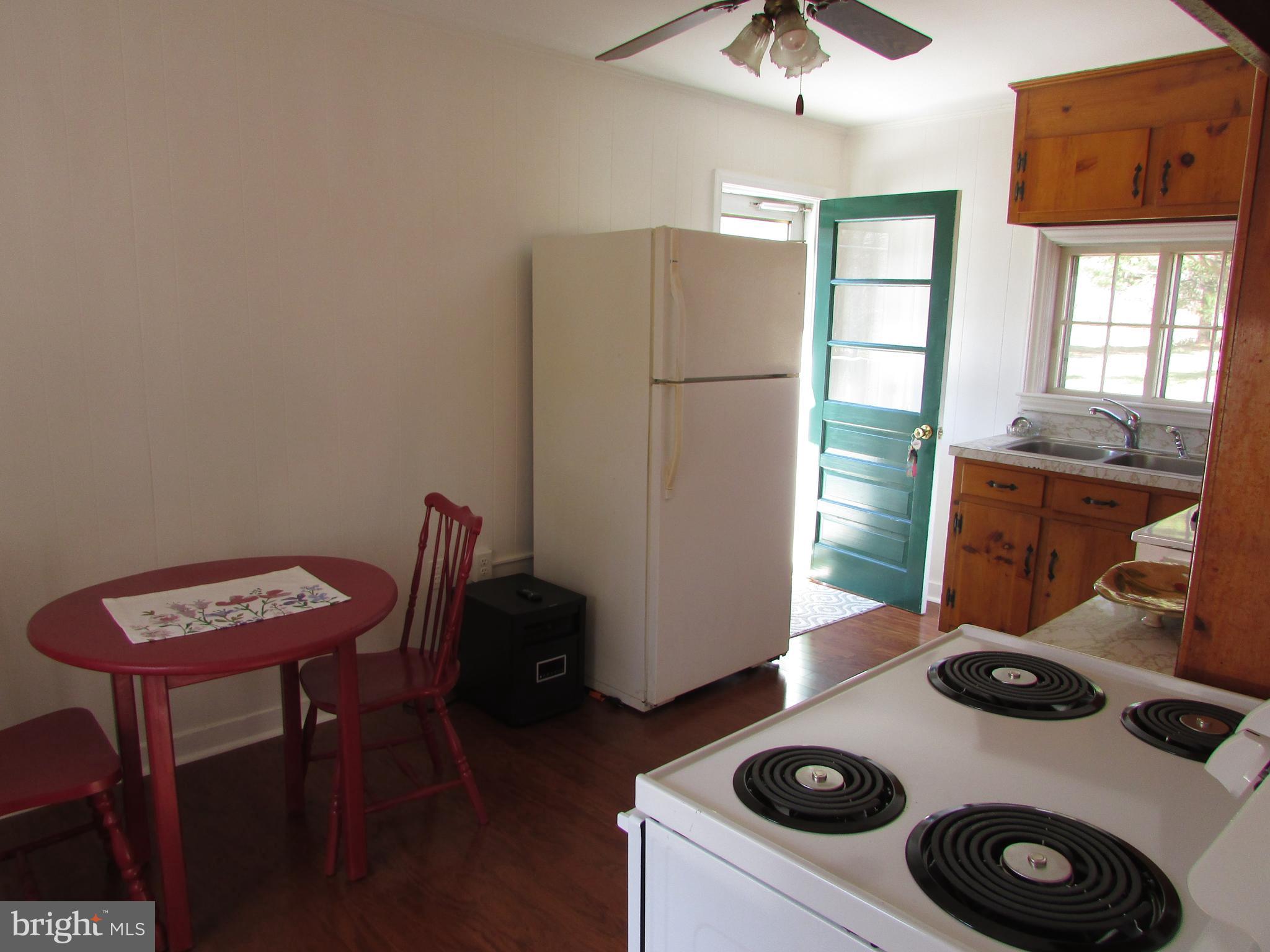 85 Nethers Road Sperryville, VA 22740 - Photo 5 of 33 Gallery Image 5