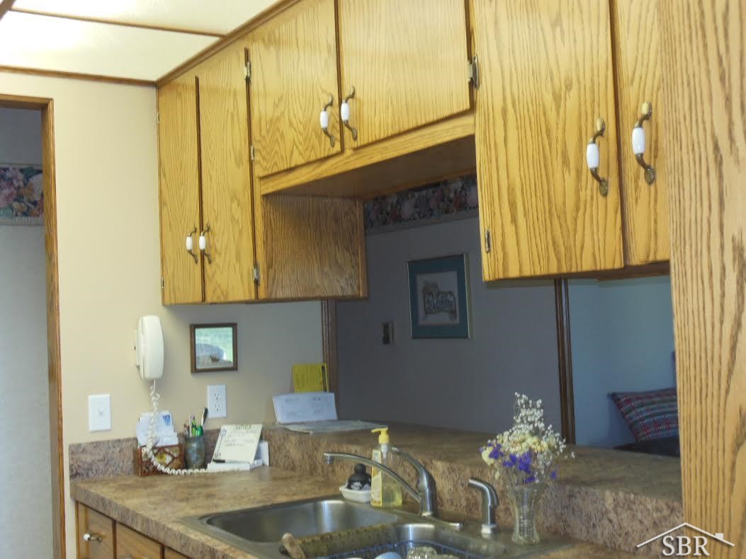 15861 Geddes Road Hemlock, MI 48626 - Photo 3 of 17 31193870-2.JPG