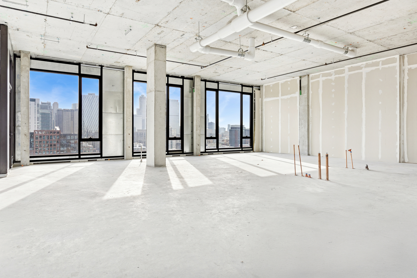 21 North May Street, Unit 1502 Chicago, IL 60607 - Photo 11 of 42 a view of entryway
