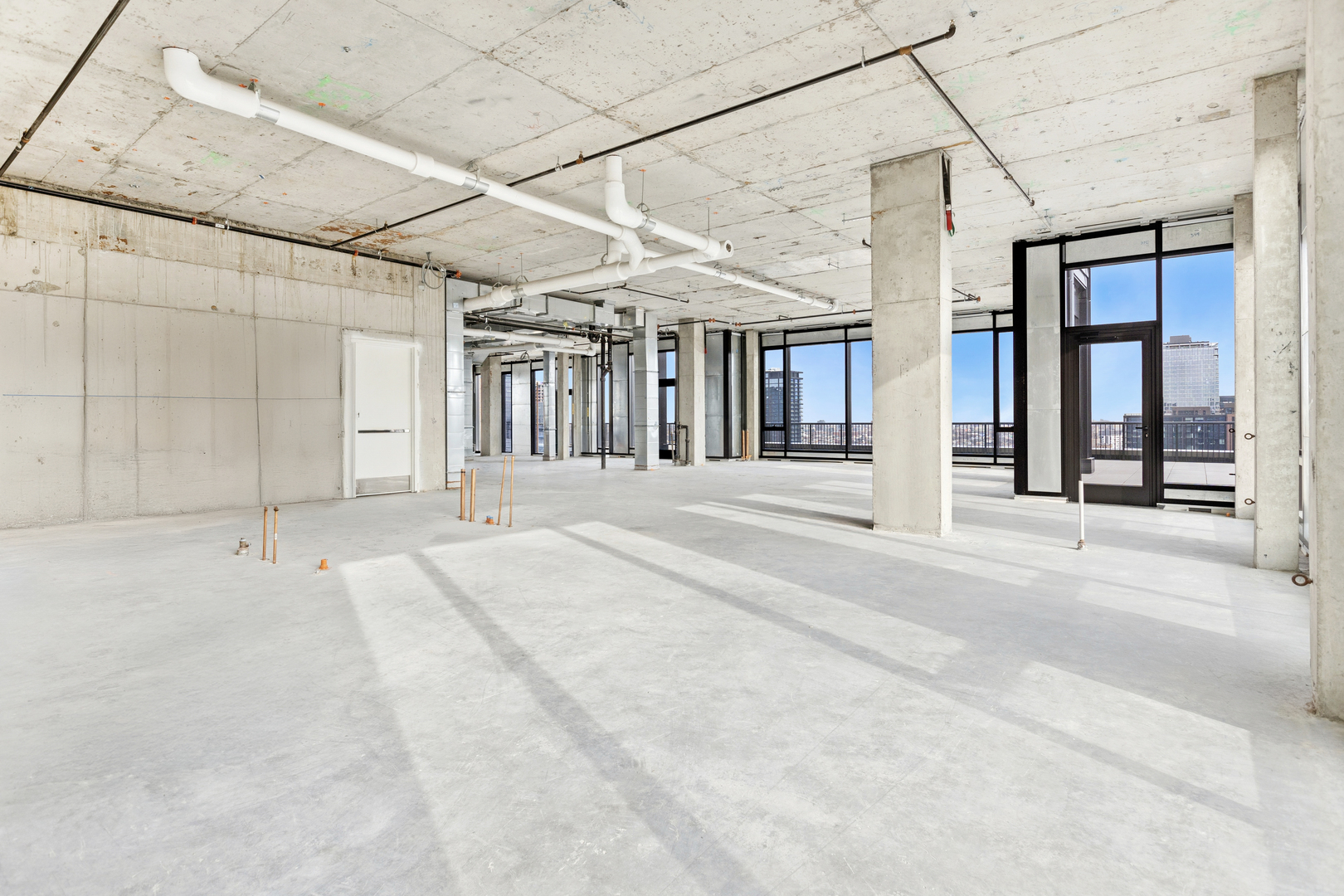 21 North May Street, Unit 1502 Chicago, IL 60607 - Photo 15 of 42 a view of a building with a outdoor space