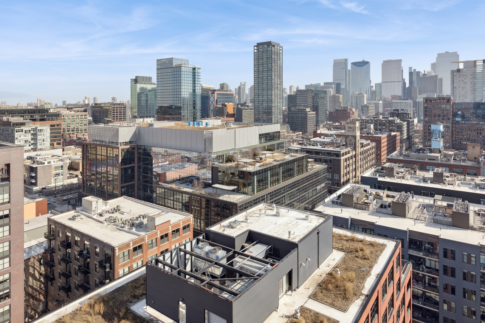 21 North May Street, Unit 1502 Chicago, IL 60607 - Photo 31 of 42