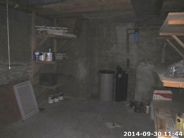 257 Stonehaven Lane Blue Ridge, VA 24064 - Photo 22 of 22 a bathroom with a shower