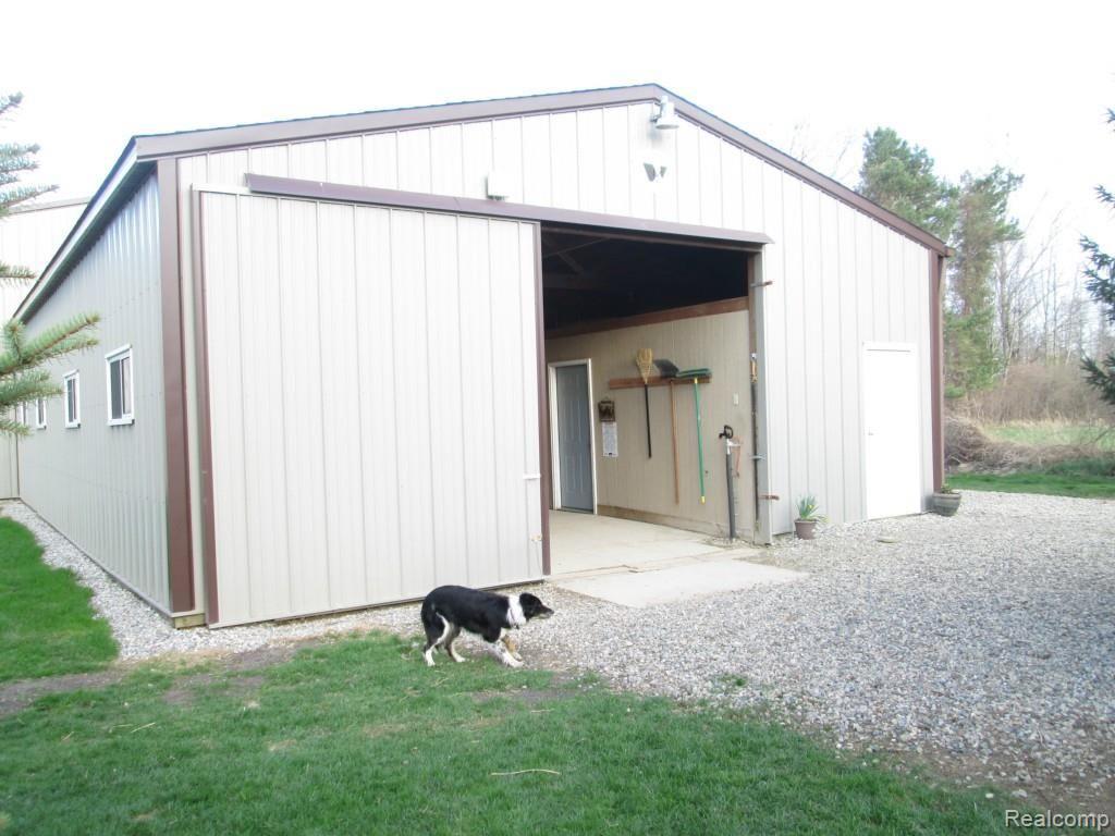 13087 Hogan Road Linden, MI 48451 - Photo 35 of 82 IMG_0729.jpg