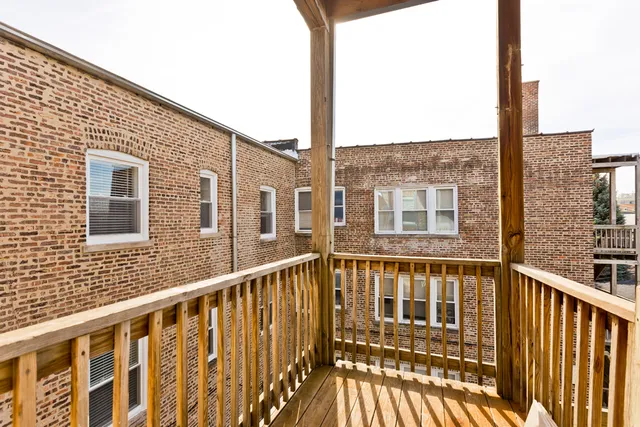 $1,650 | 3137 West Lawrence Avenue, Unit 3, Chicago, IL 60625