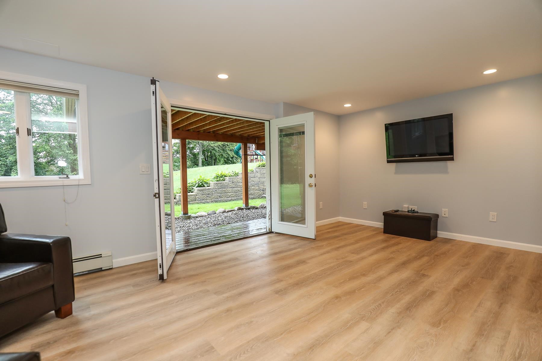 9 Senter Cove Road, Unit R Derry, NH 03038 - Photo 21 of 34 Gallery Image 21