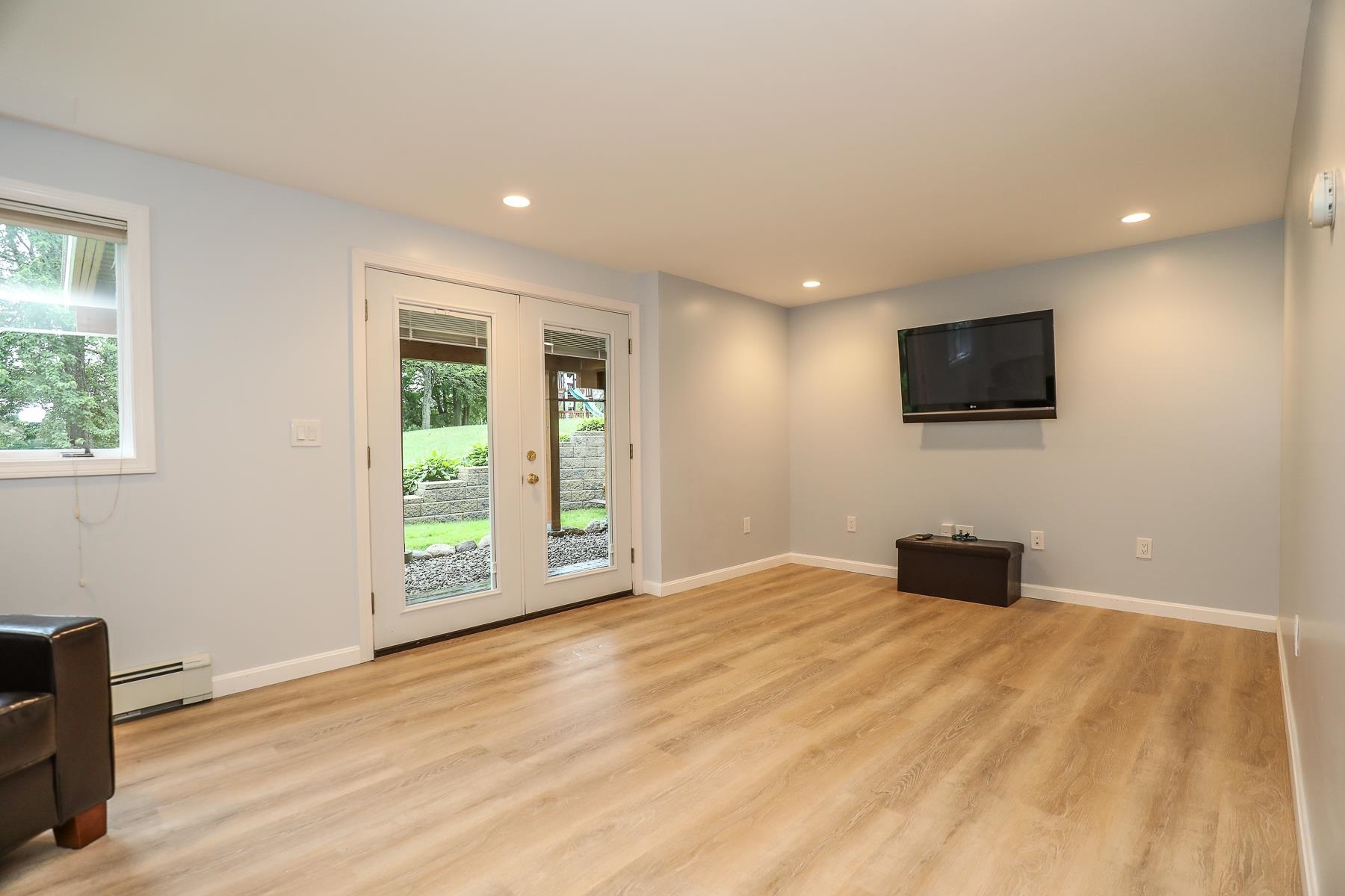 9 Senter Cove Road, Unit R Derry, NH 03038 - Photo 24 of 34 Gallery Image 24