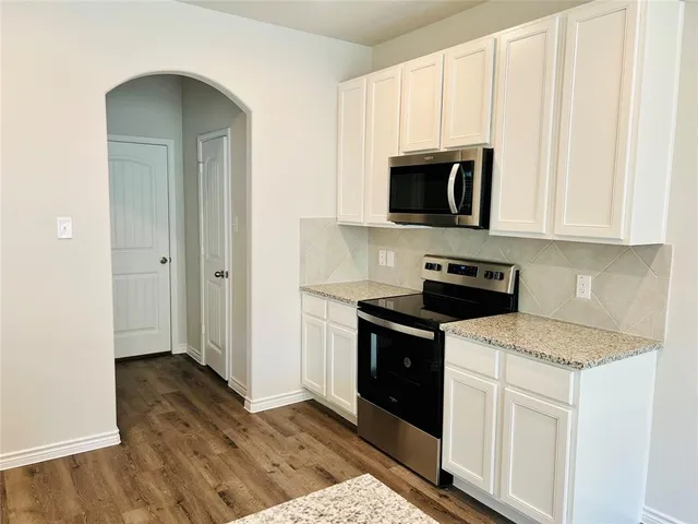 $2,095 | 8308 White Pine Drive, Fort Worth, TX 76123