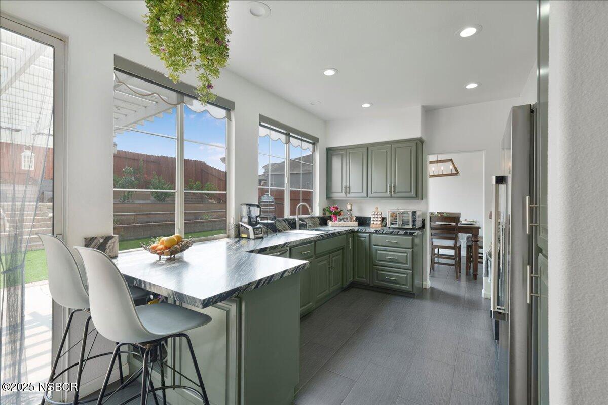 3694 Corta Bella Way Santa Maria, CA 93455 - Photo 12 of 40 13-A7405308