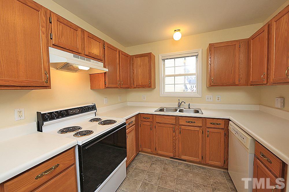 4308 Dyer Court Raleigh, NC 27604 - Photo 5 of 17 Gallery Image 5