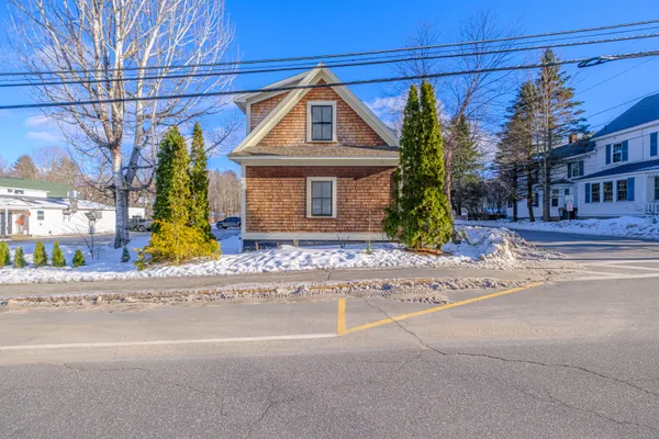 $949,000 | 2 Spring Street, Bethel, ME 04217