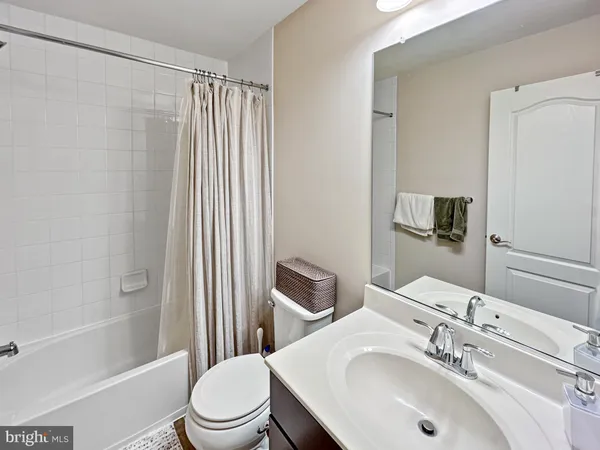 $2,999 | 12745 Longford Glen Drive, Germantown, MD 20874