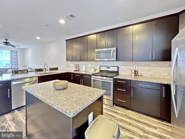 $2,999 | 12745 Longford Glen Drive, Germantown, MD 20874