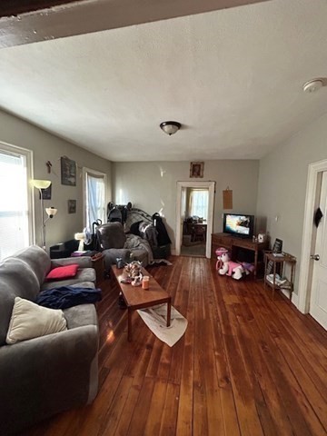 222 Tecumseh Street Fall River, MA 02721 - Photo 4 of 17