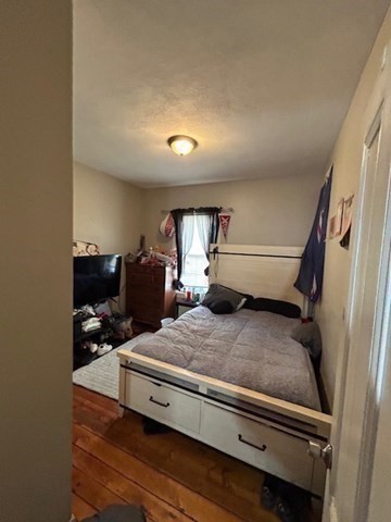 222 Tecumseh Street Fall River, MA 02721 - Photo 6 of 17