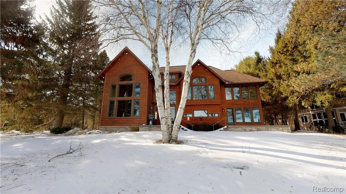 3130 North Lakeshore Road Deckerville, MI 48427 - Photo 2 of 53 3130-Lakeshore-02212019_162103.jpg