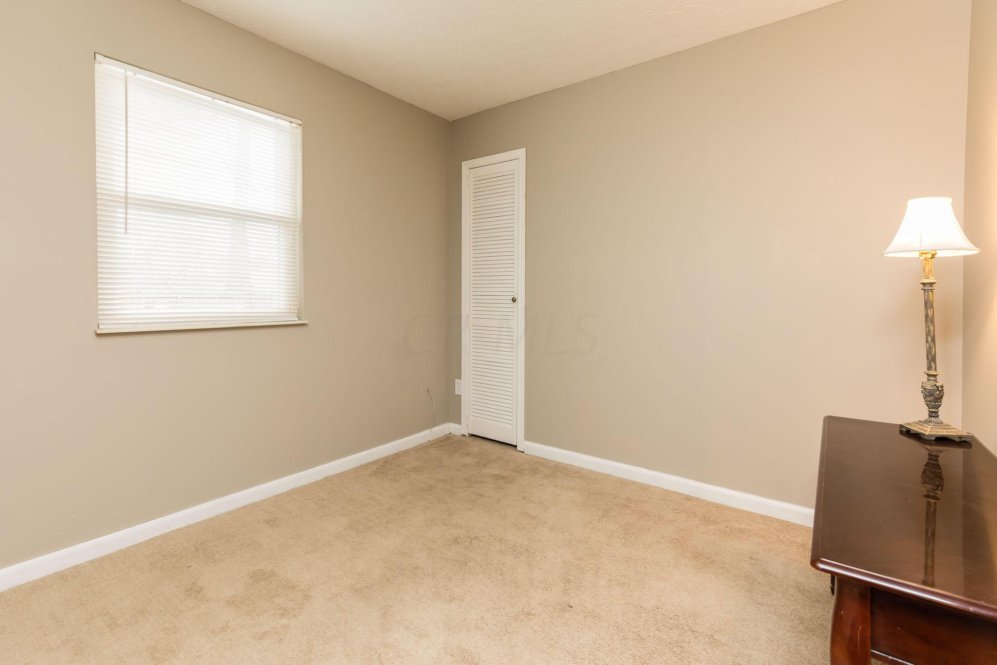 2026 Ward Road Columbus, OH 43224 - Photo 14 of 22