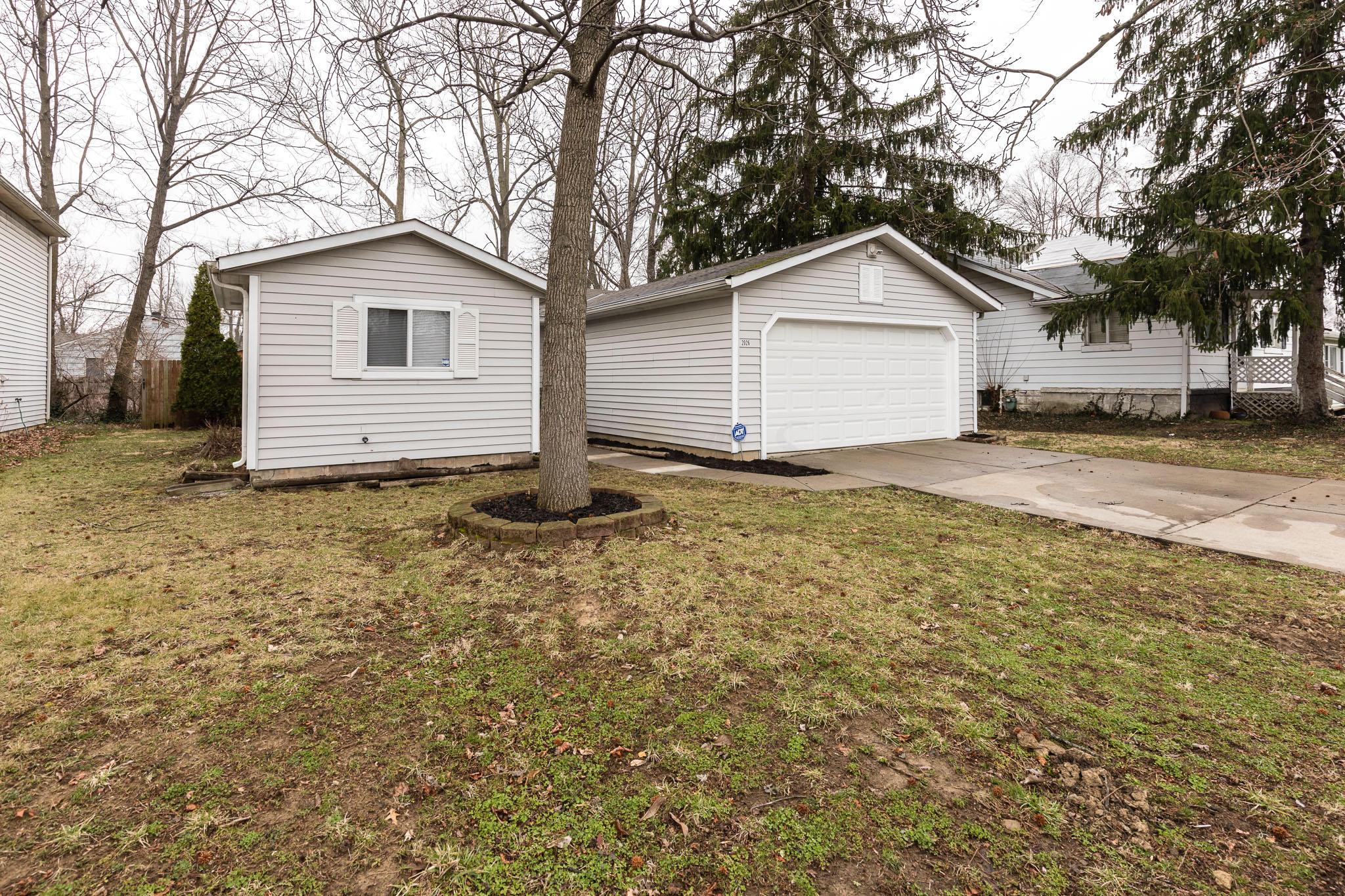 2026 Ward Road Columbus, OH 43224 - Photo 3 of 22