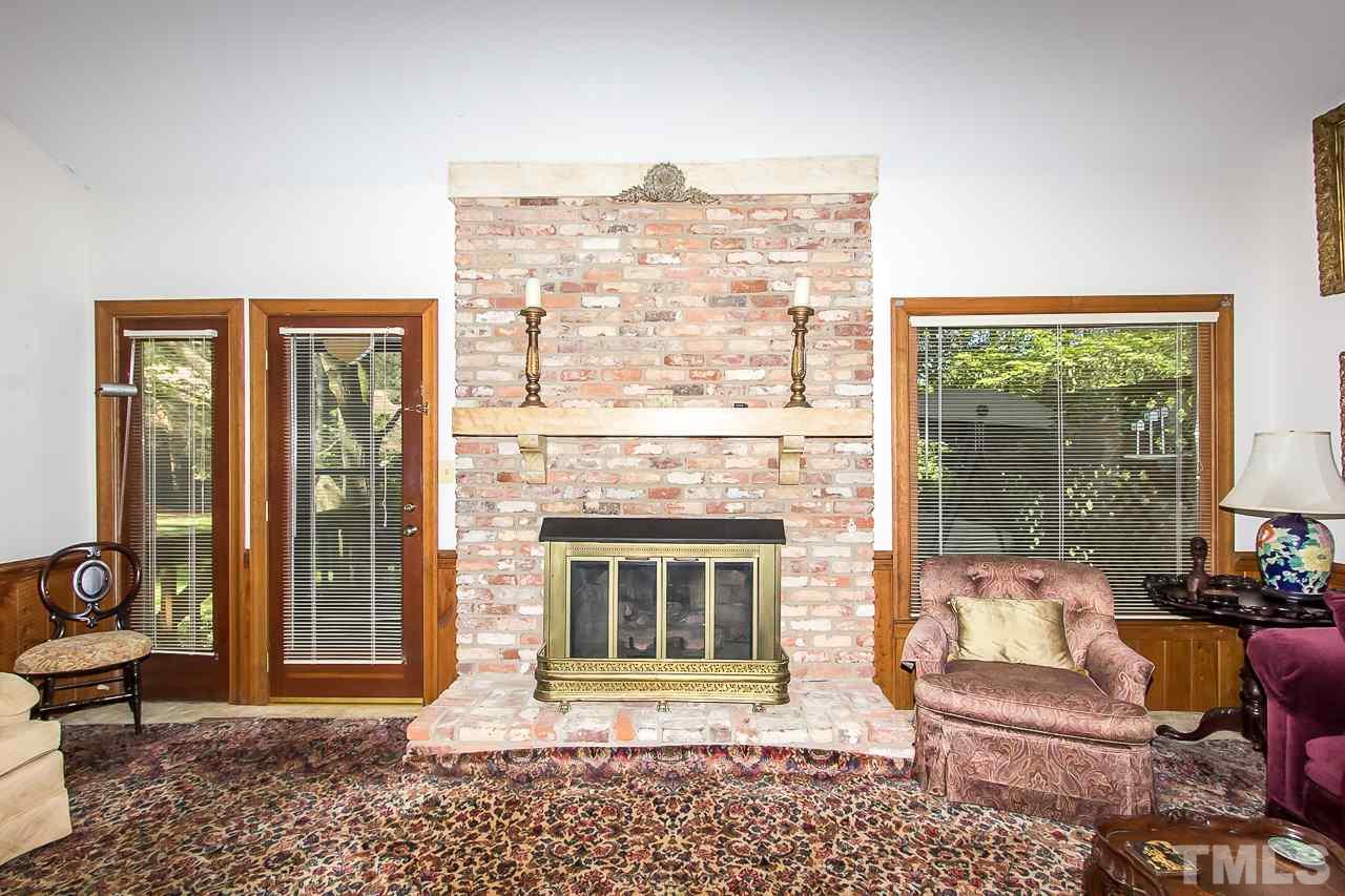 7649 Trowbridge Court Raleigh, NC 27613 - Photo 8 of 25