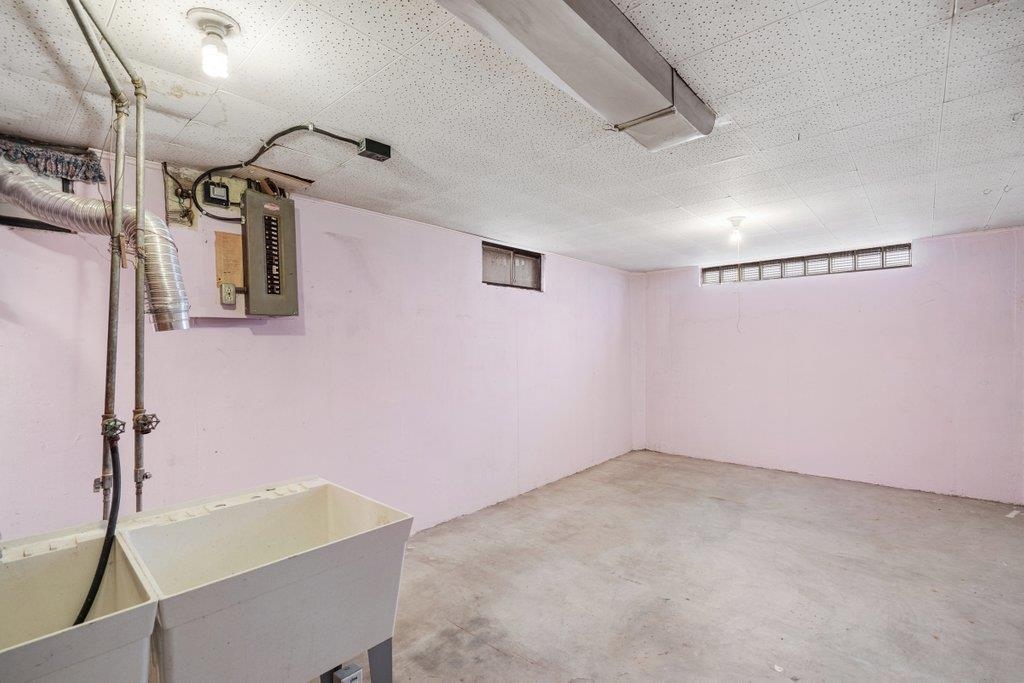 1738 Liberty Avenue Spokane, WA 99207 - Photo 20 of 30