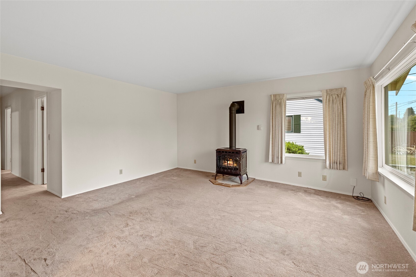 1309 State Rte 20 Burlington, WA 98233 - Photo 4 of 38 Gallery Image 4