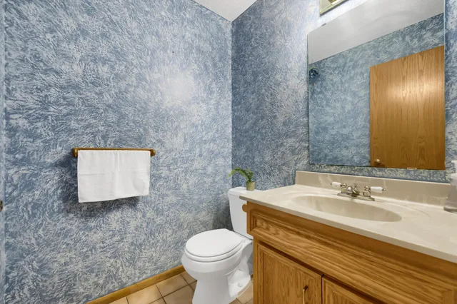 $3,300 | 3759 Greensboro Drive, Eagan, MN 55123