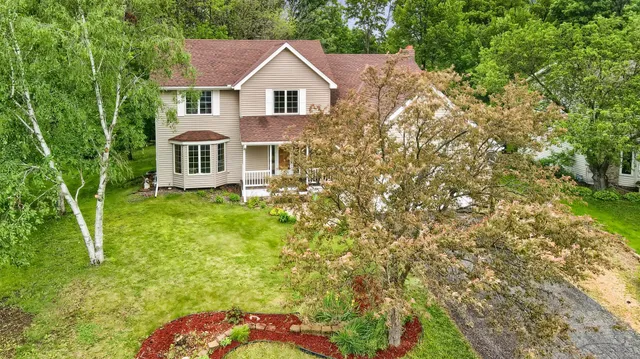 $3,250 | 3759 Greensboro Drive, Eagan, MN 55123