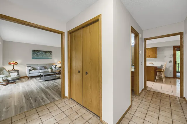 $3,300 | 3759 Greensboro Drive, Eagan, MN 55123