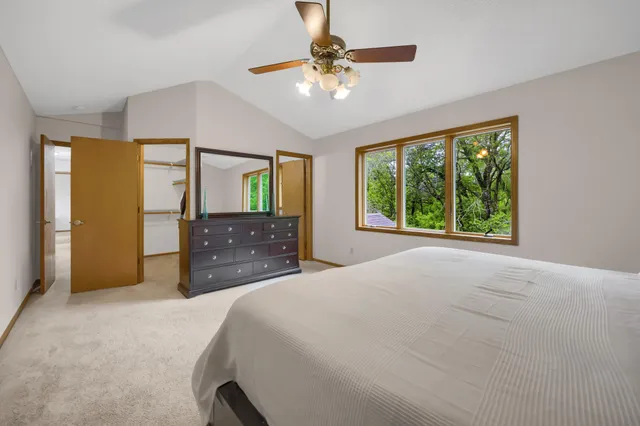 $3,250 | 3759 Greensboro Drive, Eagan, MN 55123