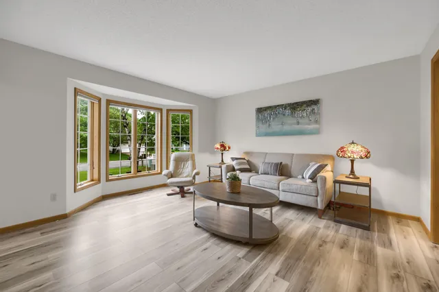 $3,300 | 3759 Greensboro Drive, Eagan, MN 55123