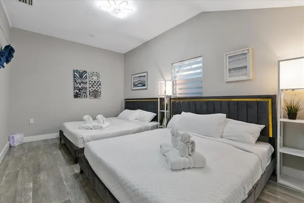 $525,000 | 1009 North Betty Lane, Clearwater, FL 33755