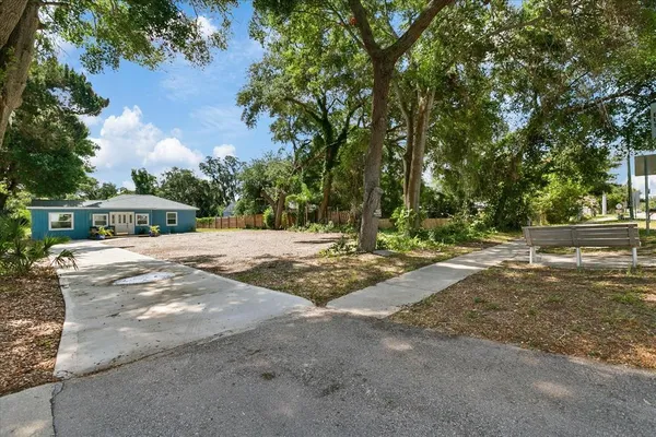 $525,000 | 1009 North Betty Lane, Clearwater, FL 33755
