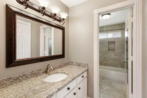 $490,000 | 6790 Rial Court, Houston, TX 77069