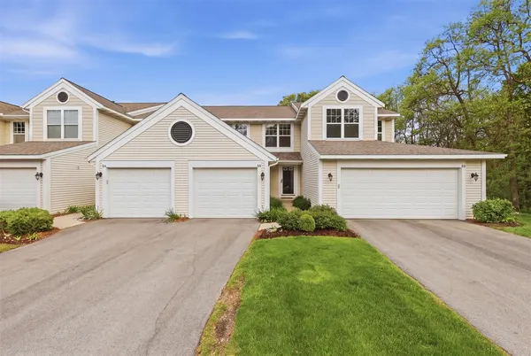 $334,900 | 86 Sun Ridge Drive, Holland, MI 49424